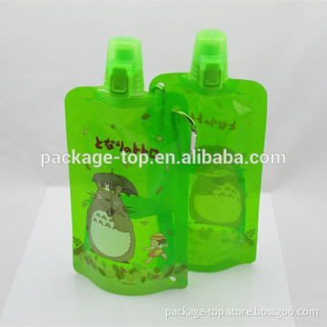 baby food pouch with spout and spoon lids